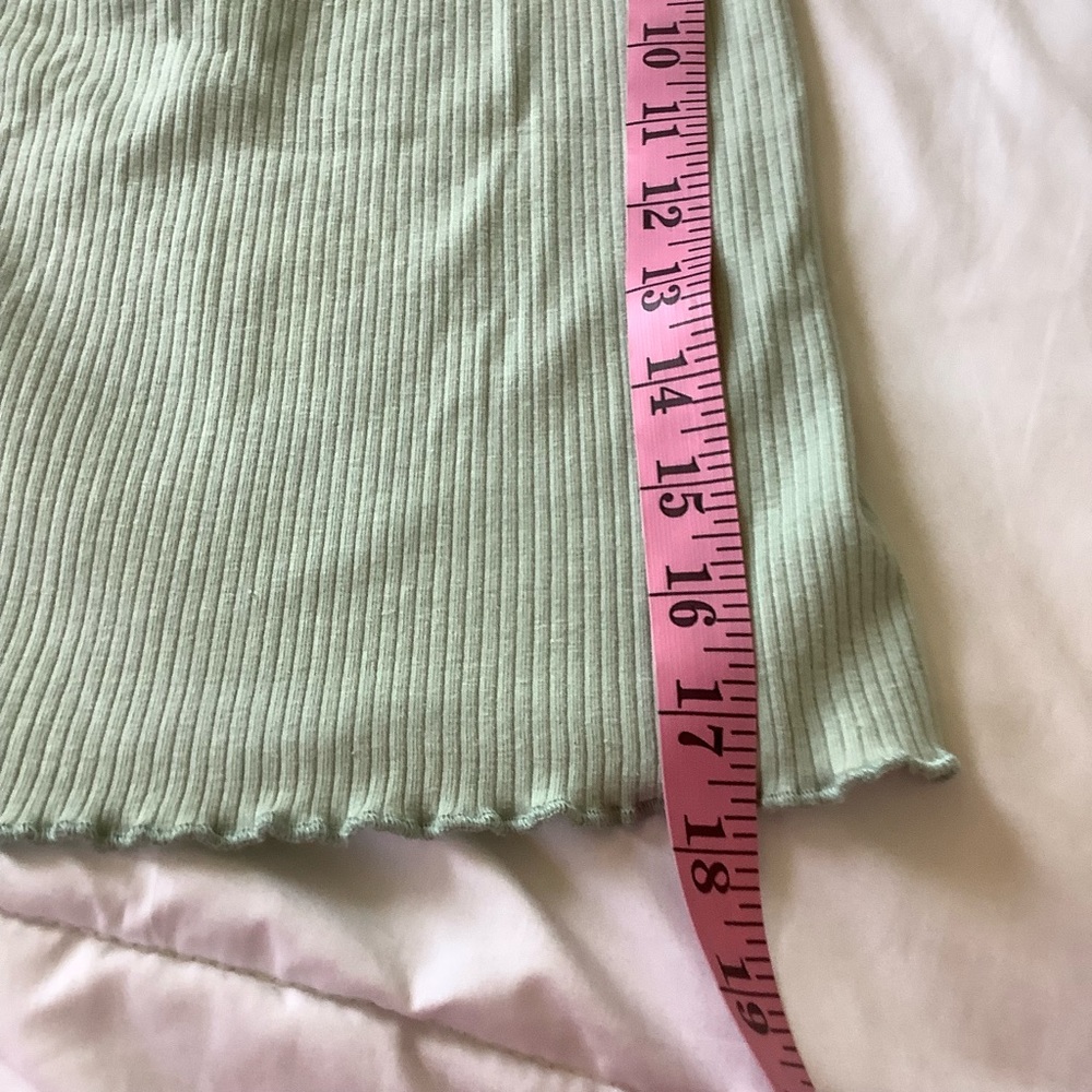 Cold Rush Womens Ribbed Crop Top Tank Bumble Bee Insect Size Small - Picture 3 of 5